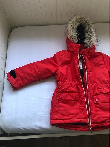 5 Yaş Beden H&M kız çocuk mont