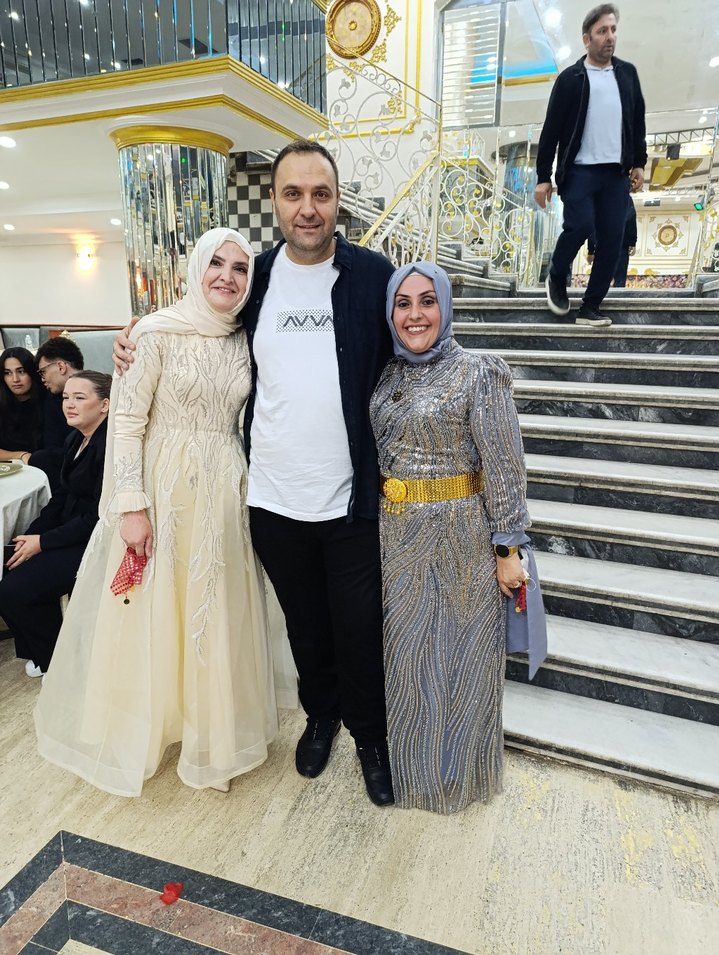 Uzun Kollu Beyaz Etnik Desenli Kadın Gelinlik - Görsel 4