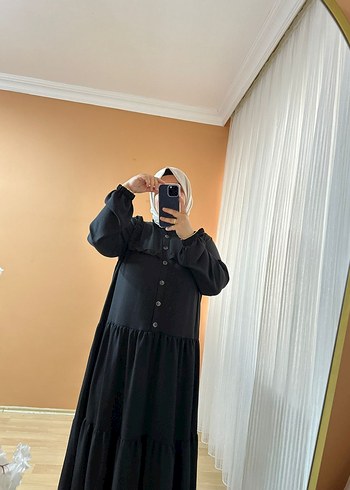 Düğmeli Siyah Uzun Kollu Uzun Elbise