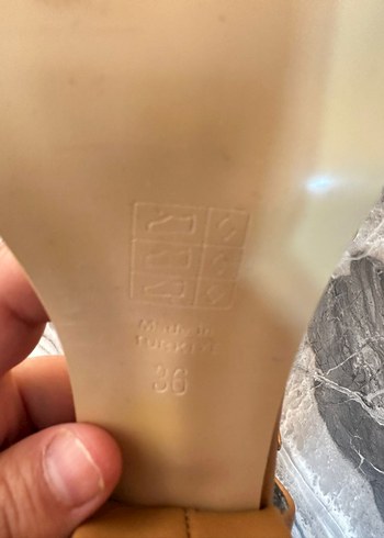 36 Beden camel Renk Bej Yılan Desenli Tokalı Kadın Topuklu Ayakkabı