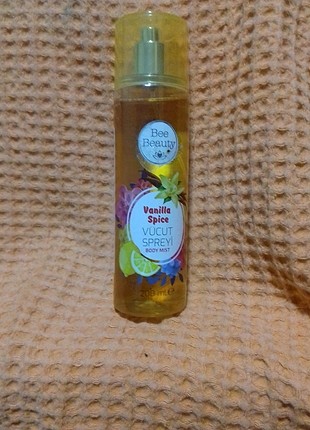 bee beauty vanilla spice