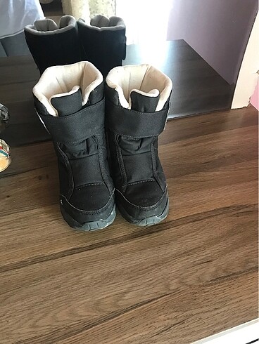 Decathlon erkek çocuk bot