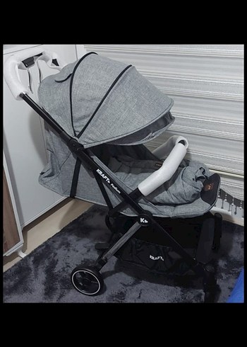 Gri Bebek Arabası Katlanabilir Model 1 2 kez kullanıldı 0ürün