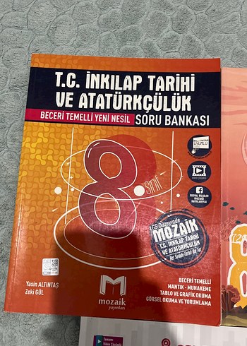 8. Sınıf T.C. İnkılap Tarihi ve Atatürkçülük Soru Bankası - Görsel 2