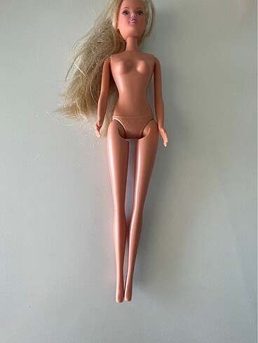  Beden Barbie bebek orjinaldır
