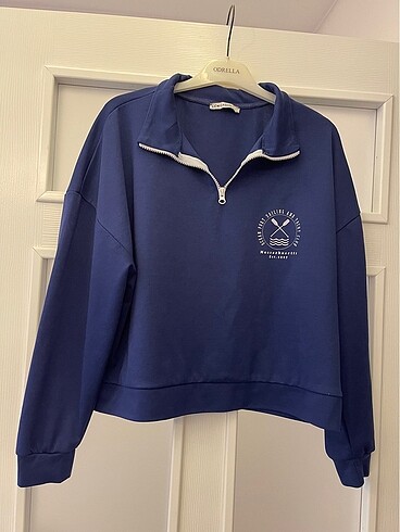 LC Waikiki LCW Vision Lacivert Dik Yaka Baskılı Uzun Kollu Kadın Sweatshirt