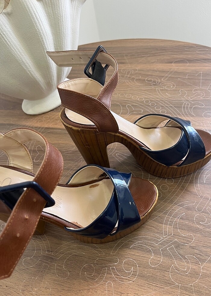 kalın topuklu ayakkabı - Görsel 2