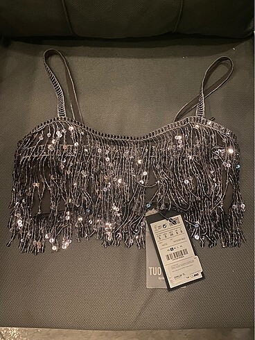 pull and bear pullu büstiyer
