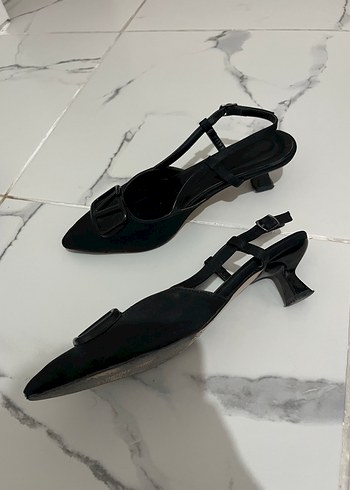 Klasik Siyah Tokalı mini topuklu Stiletto Kadın Ayakkabı