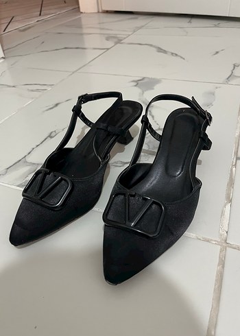 Diğer Klasik Siyah Tokalı mini topuklu Stiletto Kadın Ayakkabı