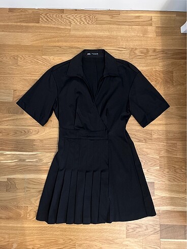 Zara Siyah Mini Elbise