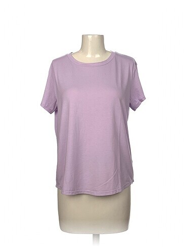 H&M T-shirt %70 İndirimli.