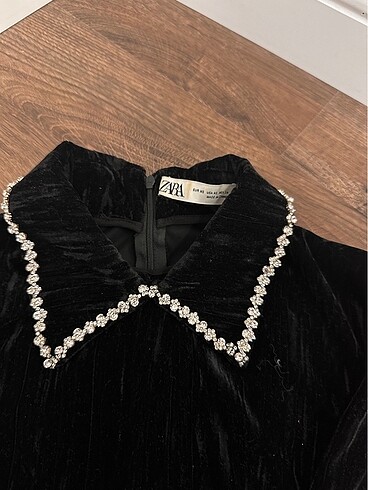 xs Beden Zara siyah elbise