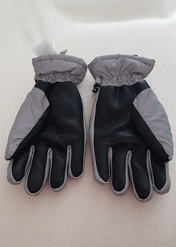 Gri Erkek Çocuk Eldiveni - Görsel 2