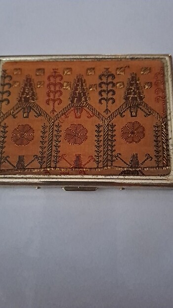  Beden Renk Kutu 