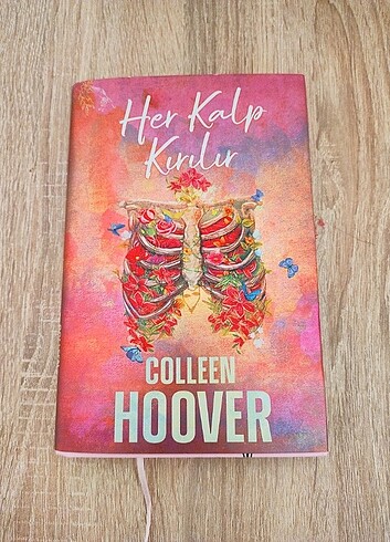 Her Kalp Kırılır Ciltli Kitap