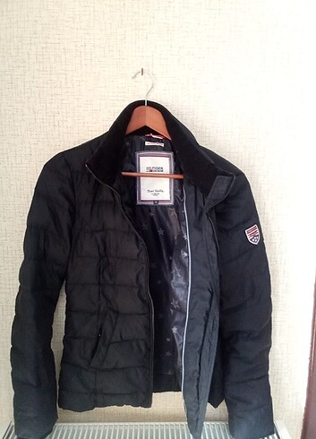 Tommy Hilfiger m beden