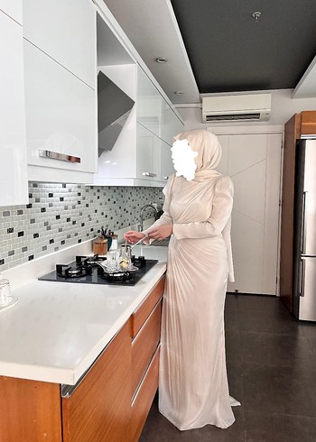 Diğer Bej Drapeli Uzun Kol Abiye Elbise