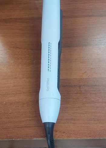 Philips Pastel Beyaz Saç Düzleştirici