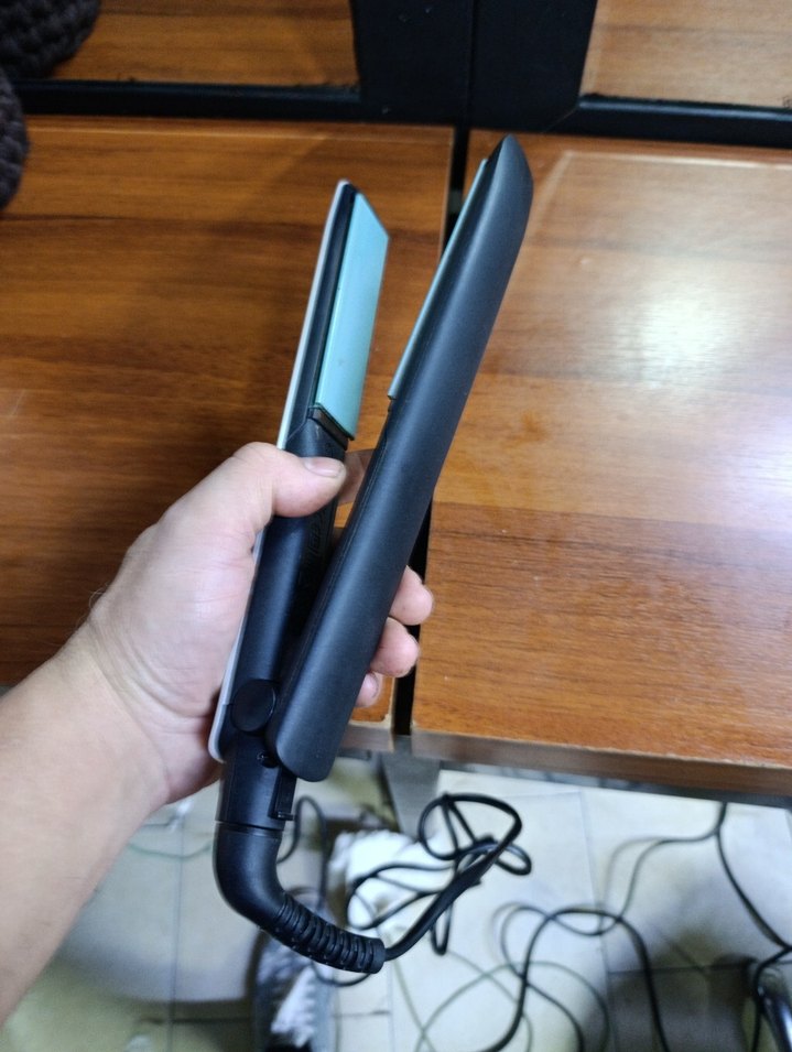 Remington shine therapy Beyaz Saç Düzleştirici - Görsel 5