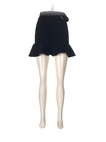 Bershka Mini Etek %70 İndirimli.