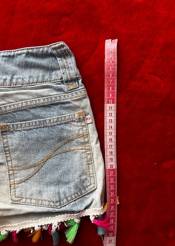 Renkli Püsküllü Mini Kot Şort - Görsel 3