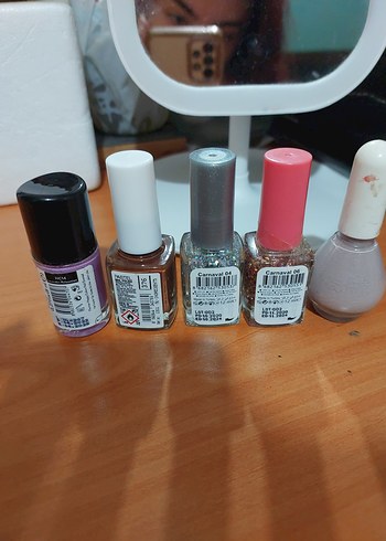 Pastel ojeler