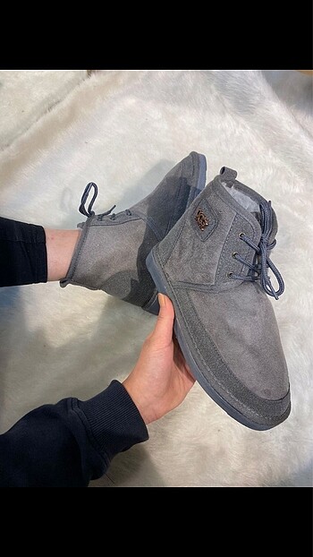 UGG bot
