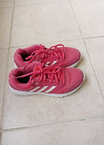 36 Beden pembe Renk Adidas spor ayakkabı