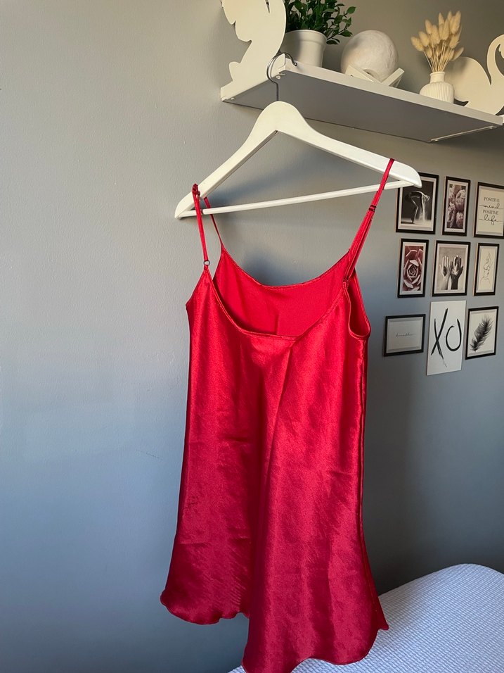 Kırmızı Askılı Midi Saten Elbise gecelik - Görsel 3