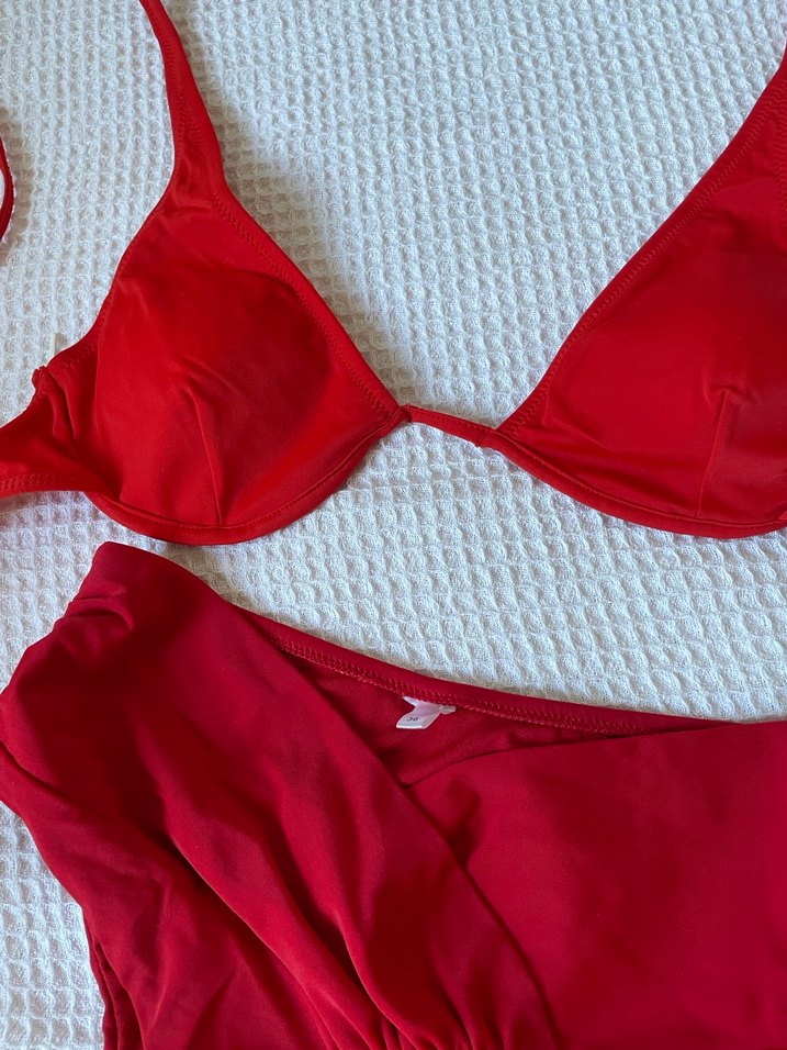 Koyu Kırmızı İpli Kadın Bikini - Görsel 2