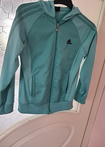 m Beden Adidas hırka