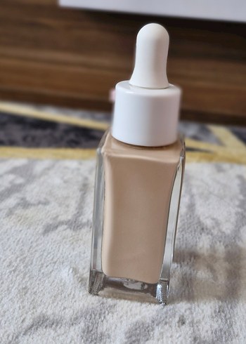 Beden Renk Wet n Wild Barefocus Niacinamide Ten Renkli Fondöten