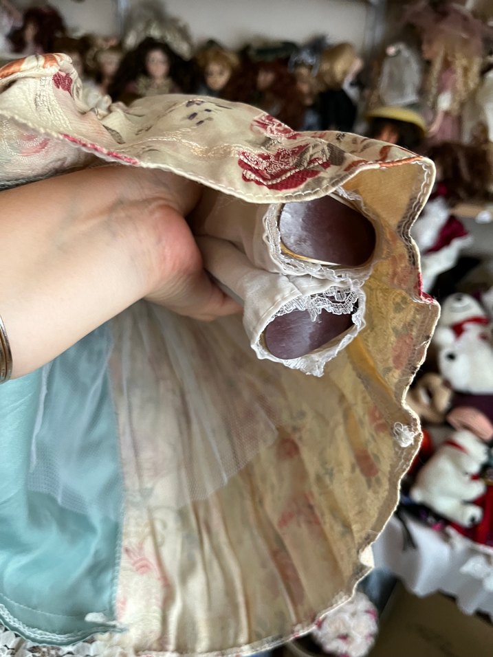 Bej Pastel Renkli Elbiseli porselen Bebek - Görsel 5