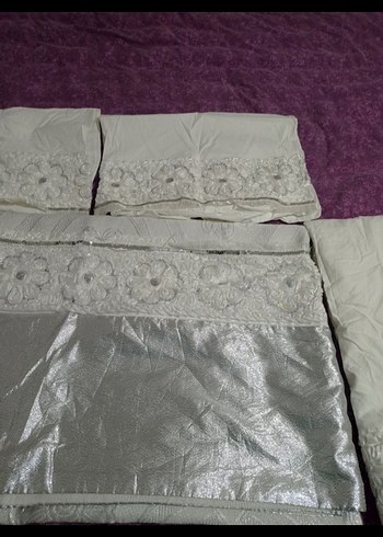 Nakışlı Beyaz Gri Yatak Örtüsü Seti - Görsel 3