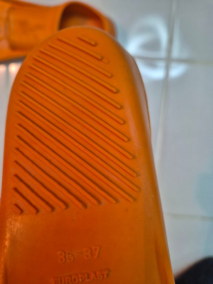 Turuncu Kauçuk Su Paleti - Görsel 2