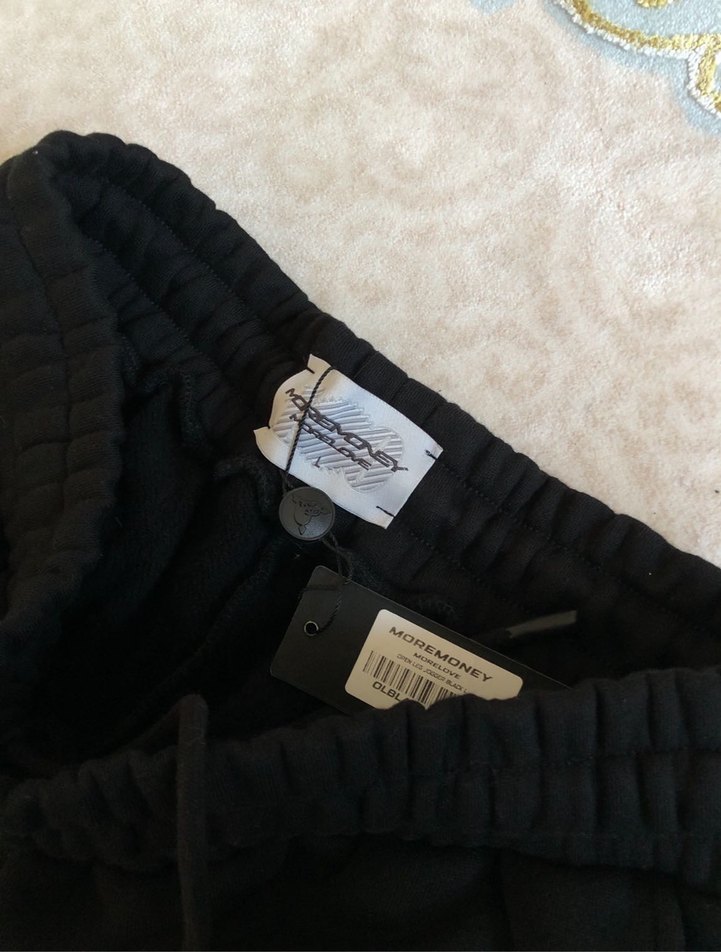 Moremoneymorelove Siyah Eşofman - Görsel 3