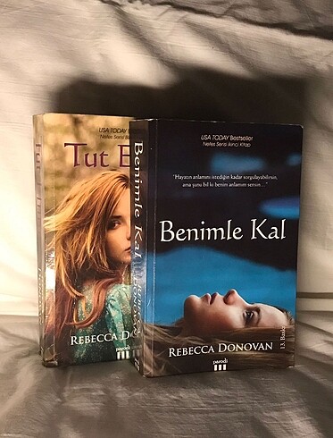 Rebecca Donovan (Benimle Kal, Tut Elimi)