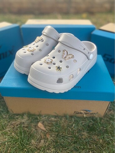 Yeni sezon crocs