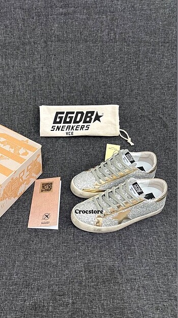 37 Beden GOLDEN GOOSE DELUXE GOLD FULL GÜMÜŞ SİMLİ