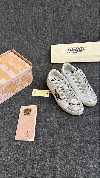 GOLDEN GOOSE DELUXE LEOPAR