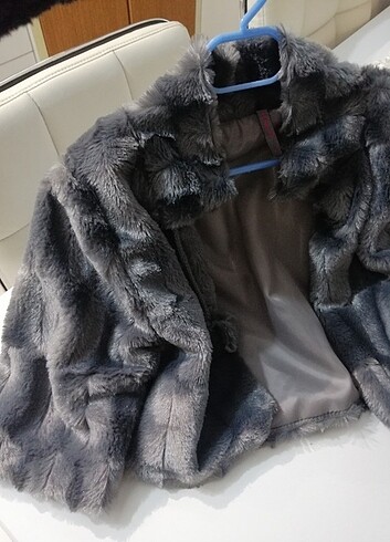 s Beden gri Renk Zara çok şık kısa peluş ceket 