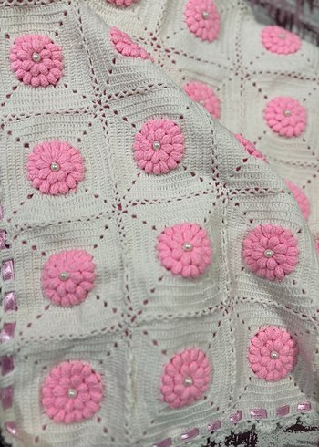 Pembe Nakışlı Örgü Bebek Battaniyesi - Görsel 5