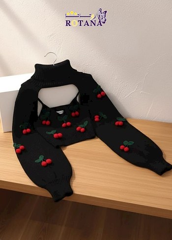 Nakışlı Beyaz Yüksek Yakalı Mini Triko Kazak - Görsel 7