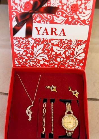 Altın Renkli Zincir Detaylı Kadın Takı Seti - Görsel 4