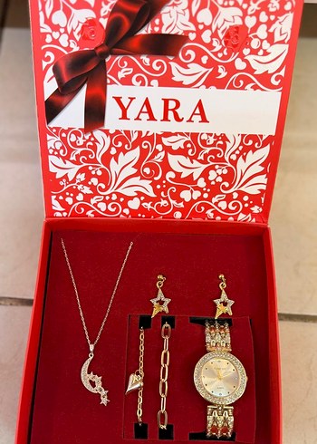 Altın Renkli Zincir Detaylı Kadın Takı Seti - Görsel 5