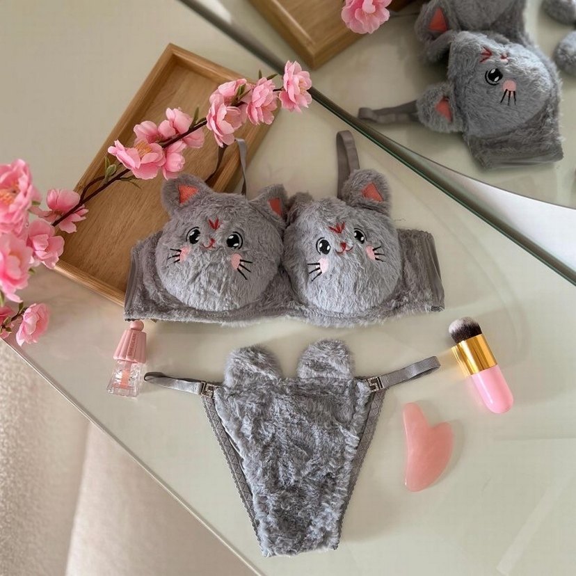 Nakışlı, sevimli tavşan kürklü, normal dolgulu iç takım - Görsel 3