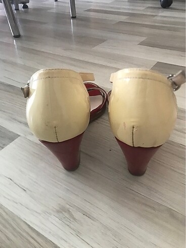 39 Beden kırmızı Renk Kadın dolgu topuk ayakkabı