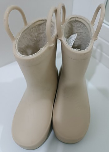 Bej Kız Botları Pastel Tonlarda