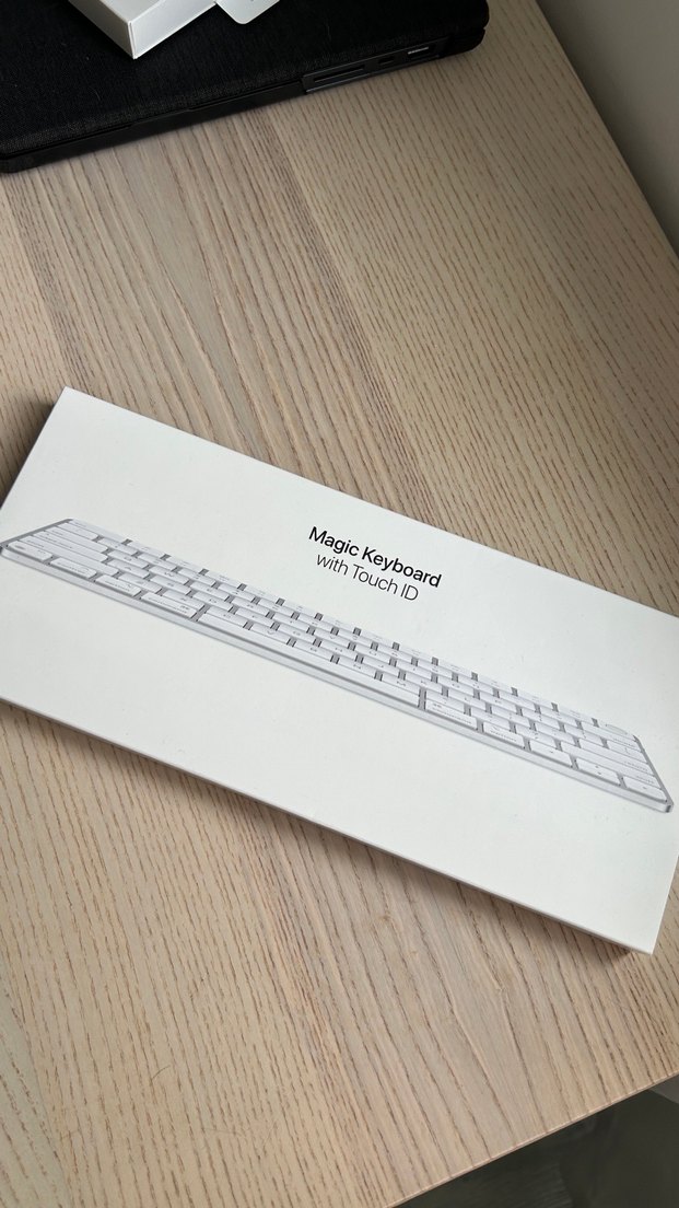 Apple Magic Kayboard Touch ID - Görsel 2